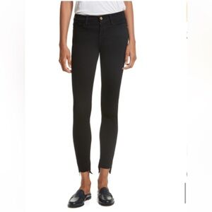 FRAME Le Skinny de Jeanne Raw Stagger Hem Jeans